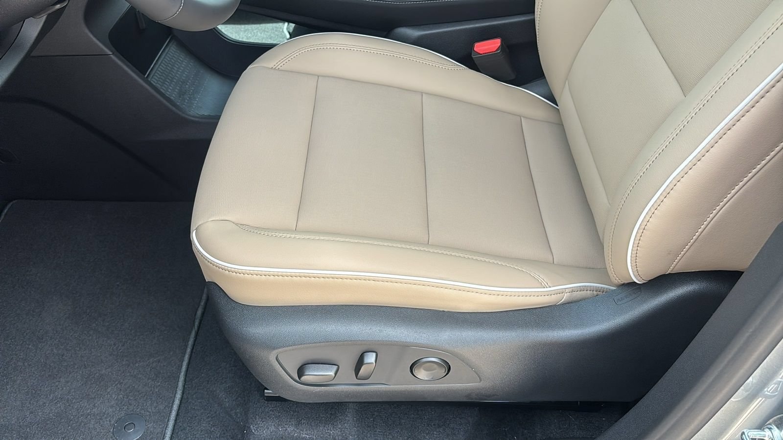 2026 Buick Enclave Preferred - Photo 21