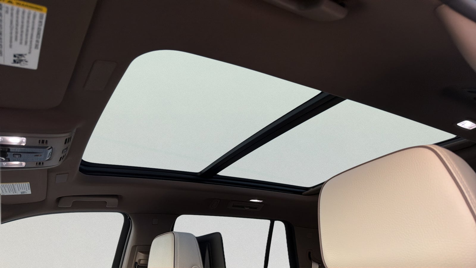 2026 GMC Yukon Denali - Photo 10