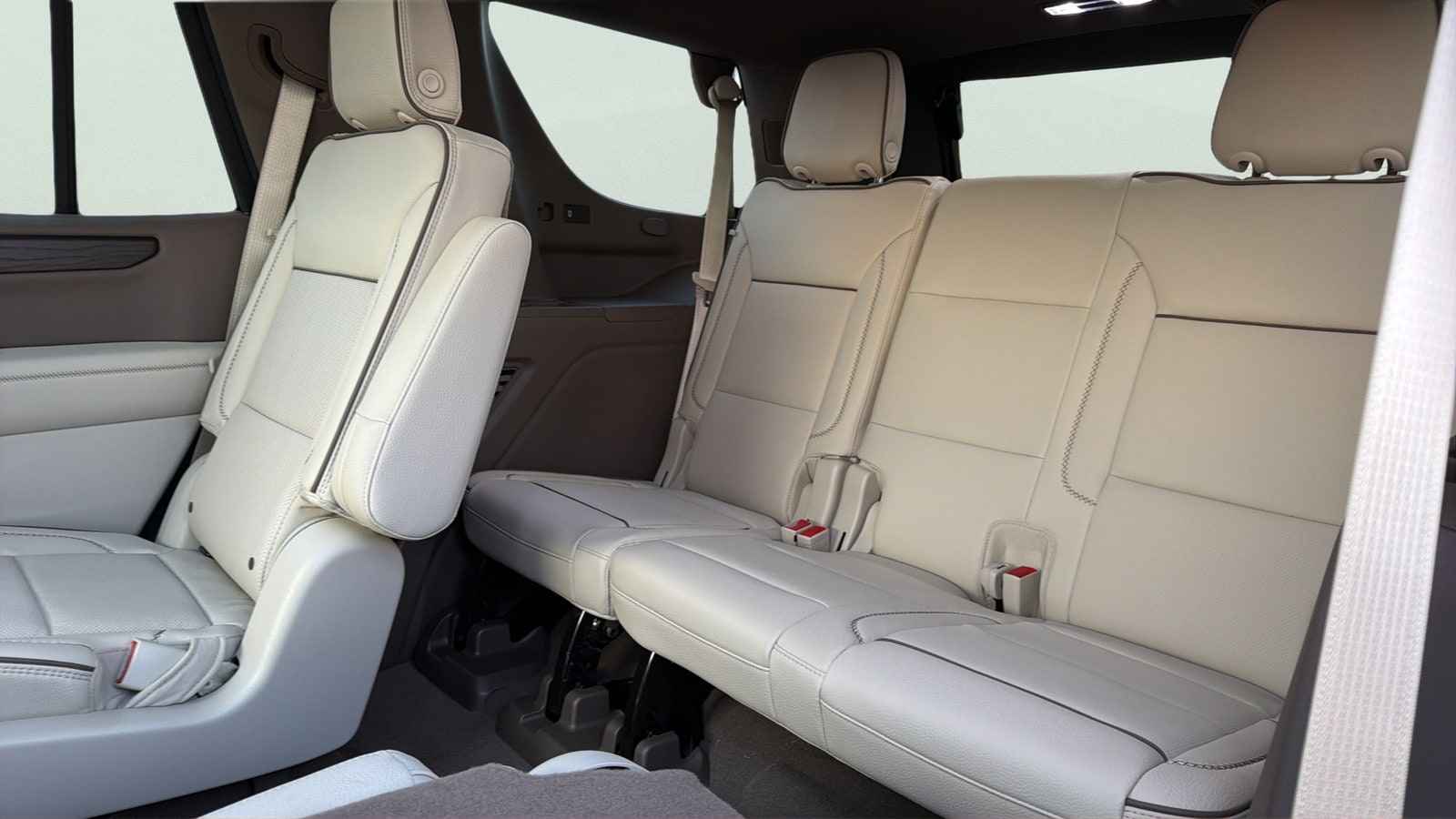 2026 GMC Yukon Denali - Photo 27