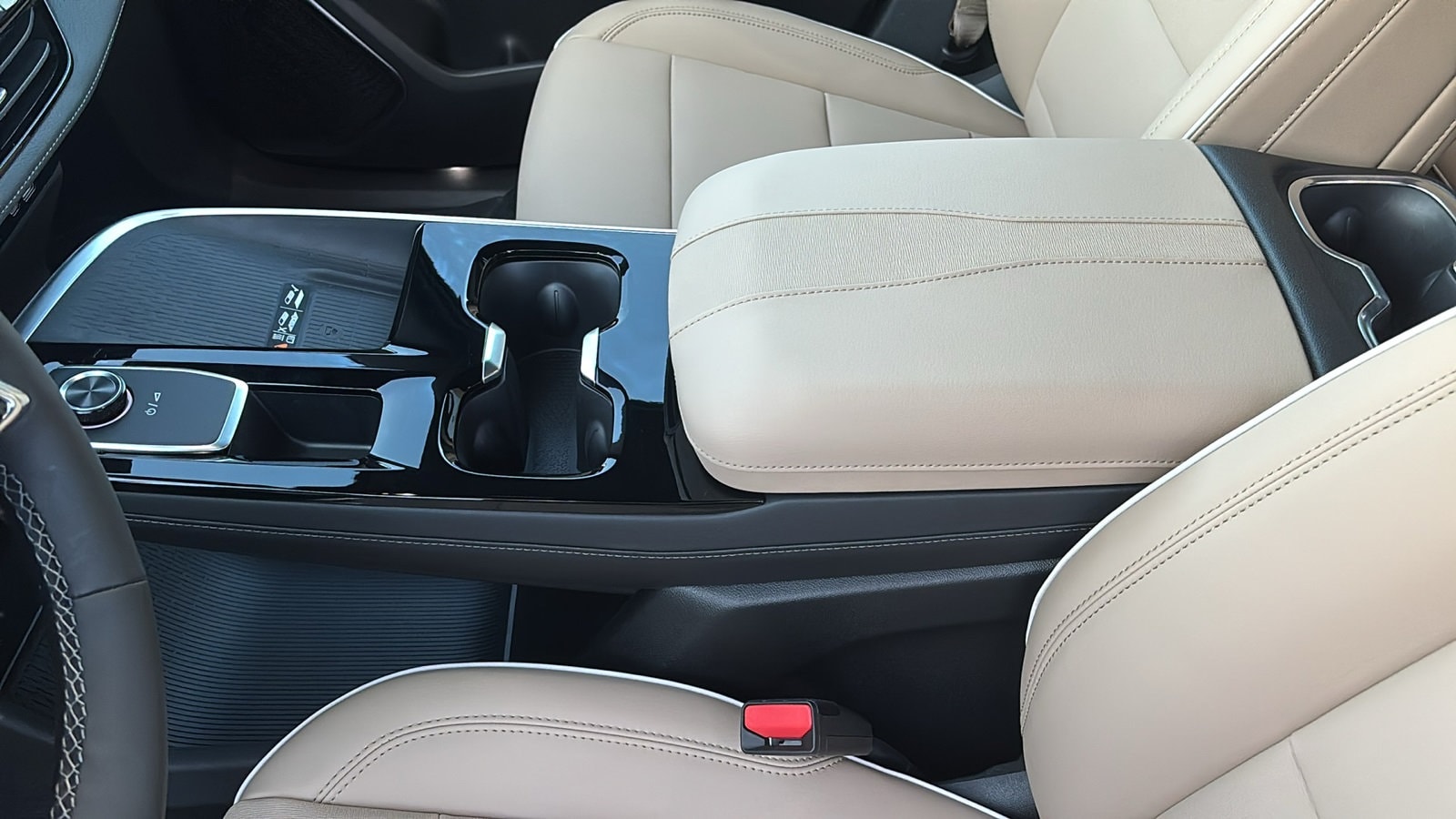 2026 Buick Enclave Preferred - Photo 23
