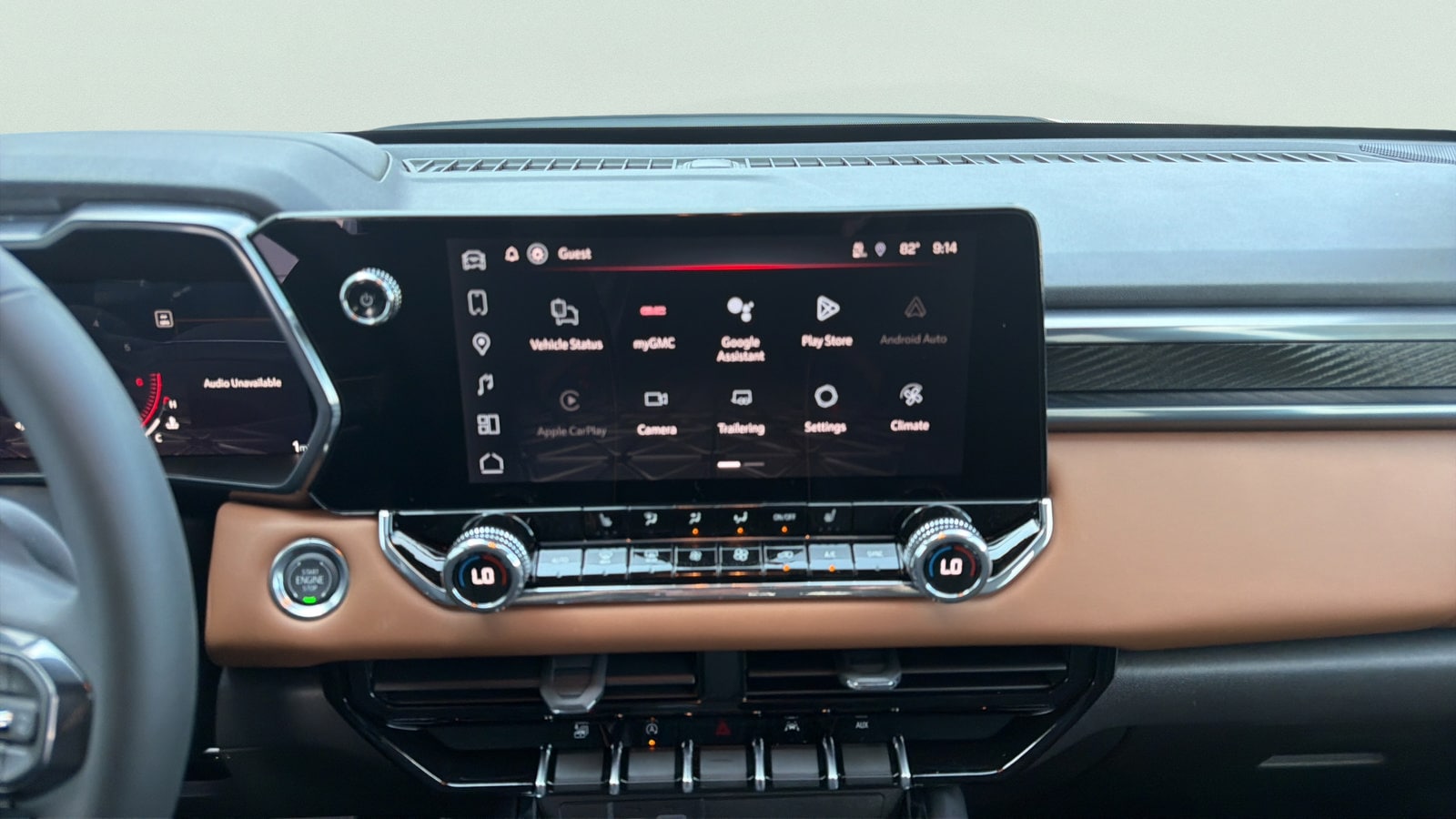2026 GMC Canyon AT4 - Photo 14