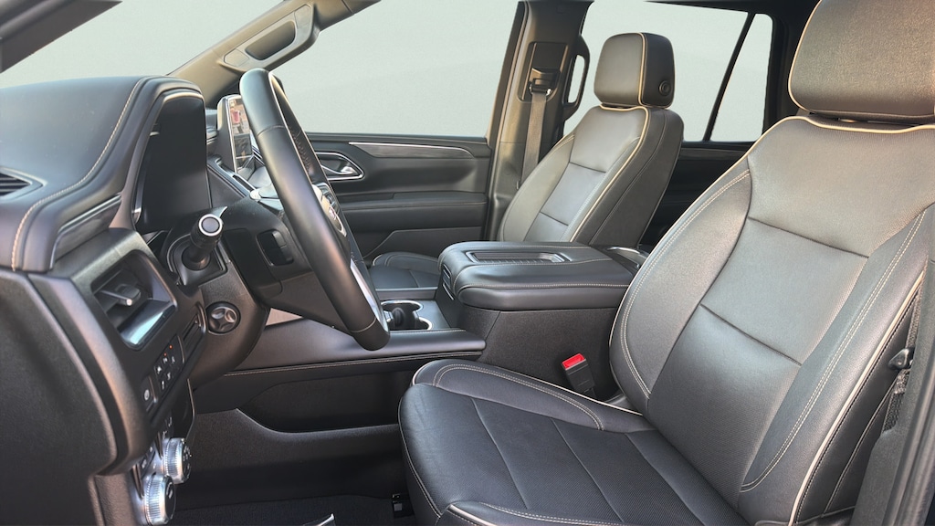 Used 2023 GMC Yukon SLT SUV