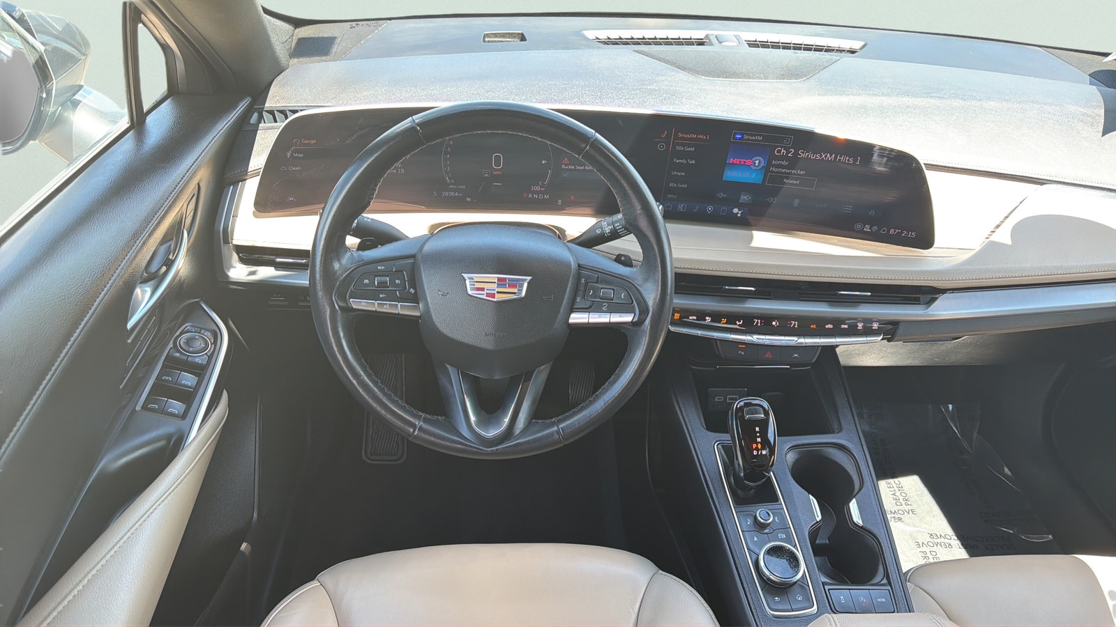 2024 Cadillac XT4 Premium Luxury - Photo 2