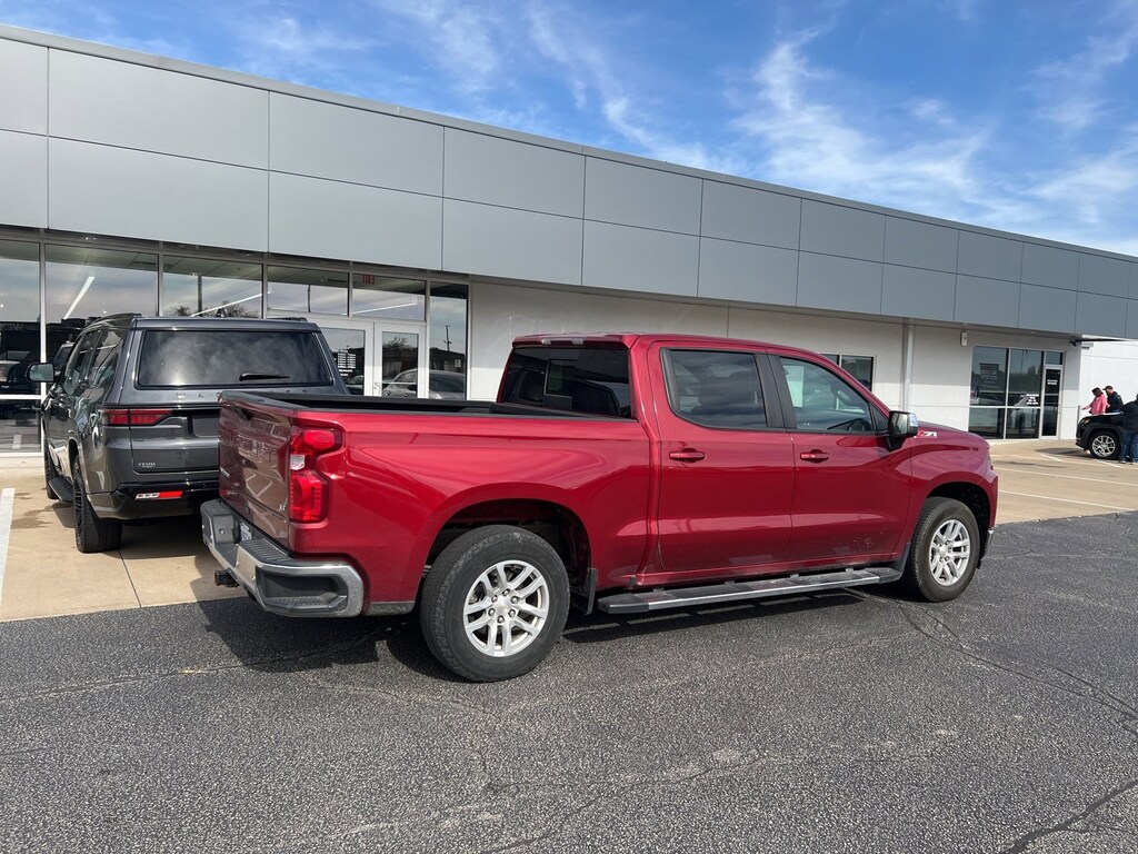 Used 2020 Chevrolet Silverado 1500 LT Truck Crew Cab