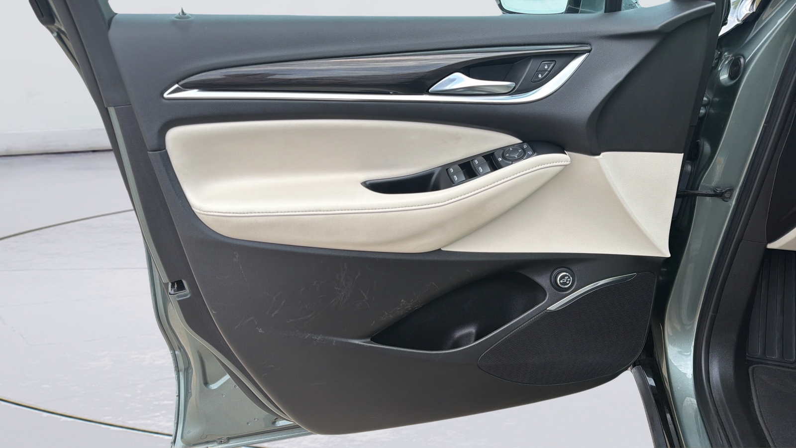 2023 Buick Enclave Essence - Photo 25