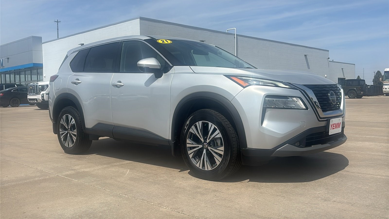 Used 2021 Nissan Rogue SV with VIN 5N1AT3BB3MC800738 for sale in Galesburg, IL
