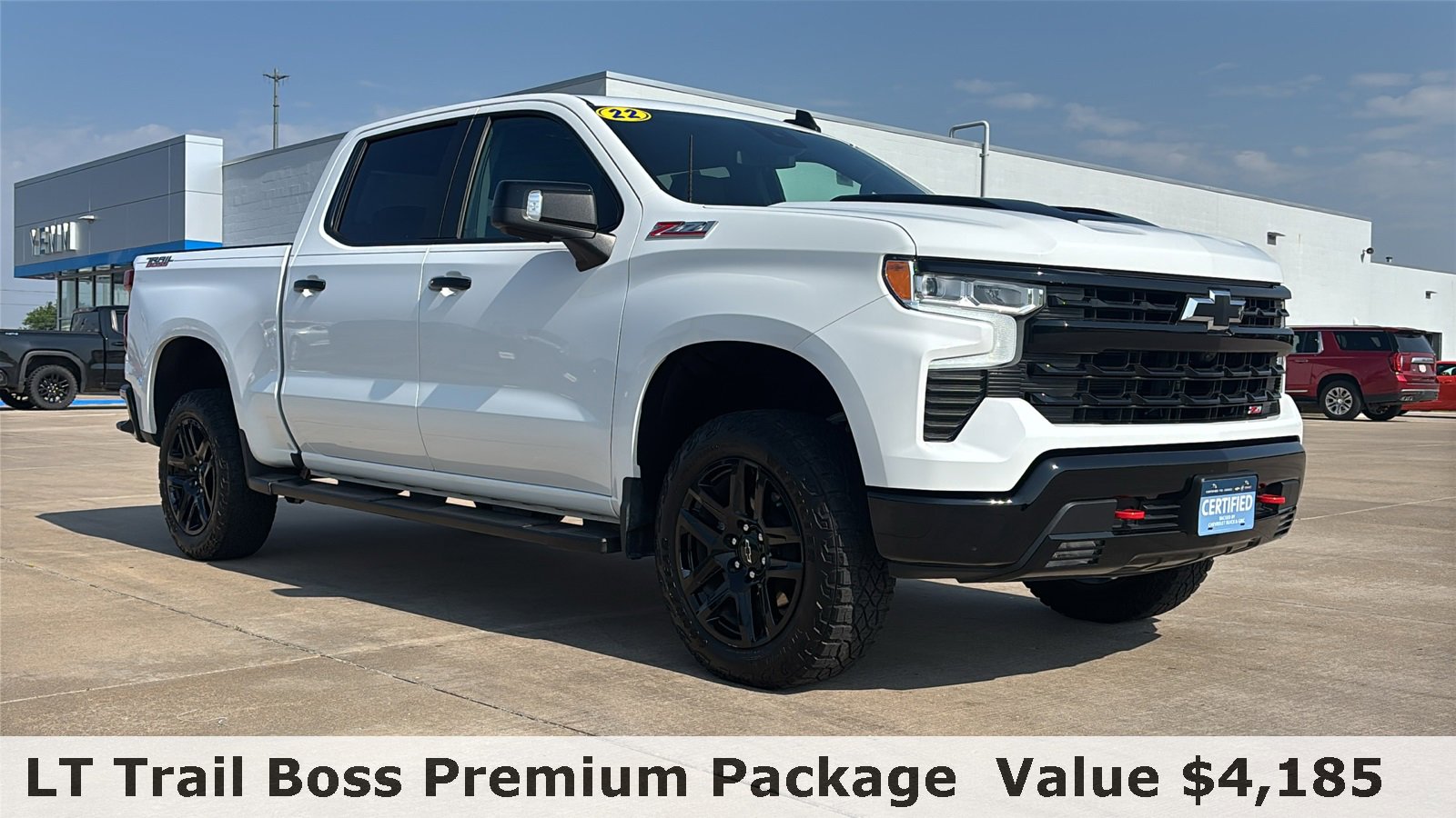 Certified 2022 Chevrolet Silverado 1500 LT Trail Boss with VIN 3GCUDFEDXNG661462 for sale in Galesburg, IL