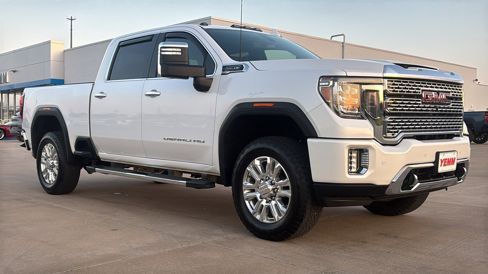 2022 GMC Sierra Denali's photo