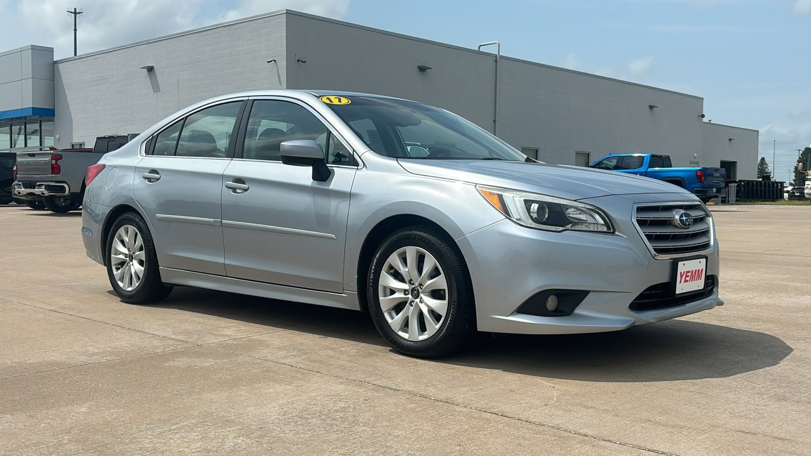 Used 2017 Subaru Legacy Premium with VIN 4S3BNAC65H3026751 for sale in Galesburg, IL