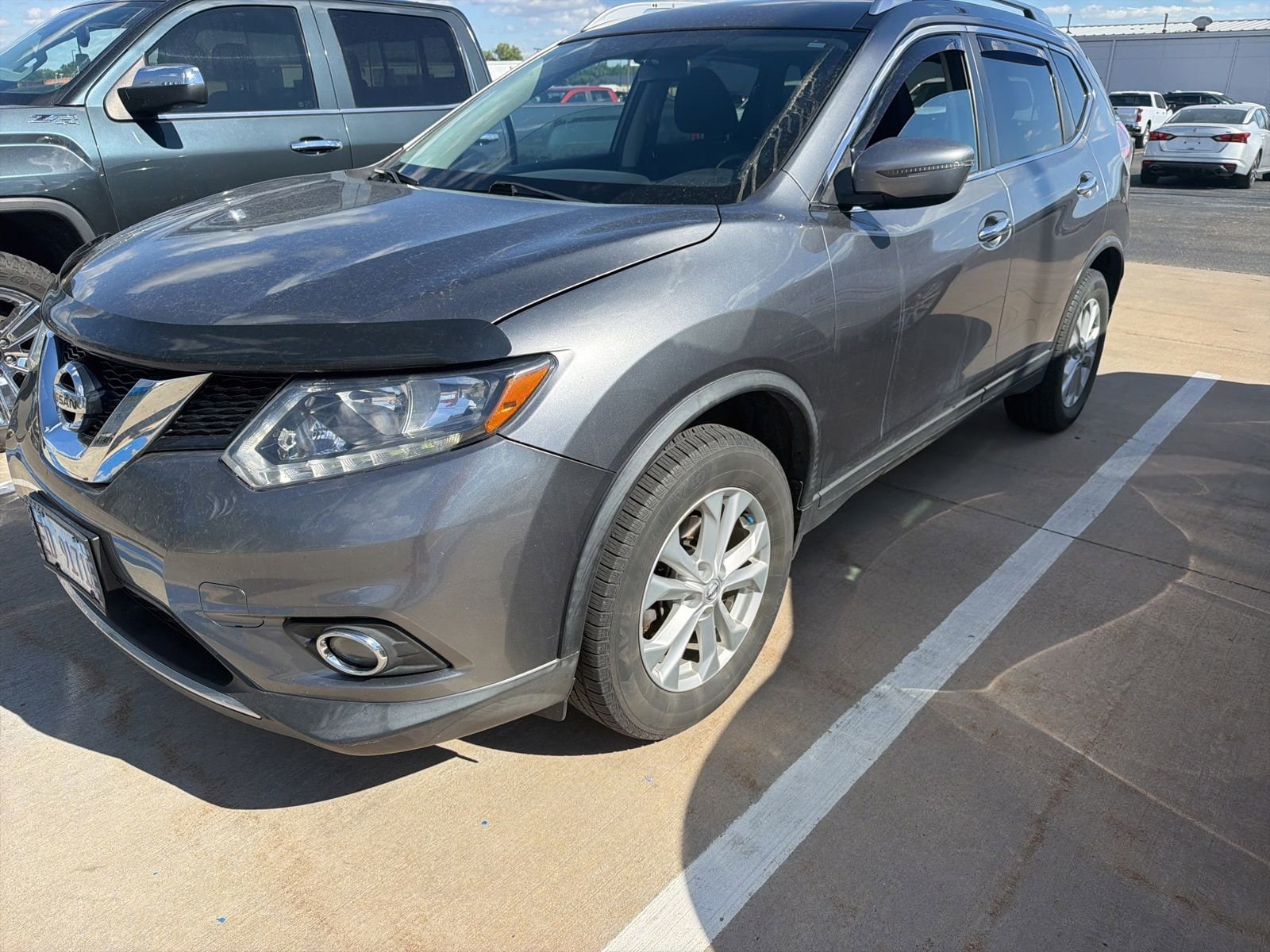 2016 Nissan Rogue SV AWD's photo