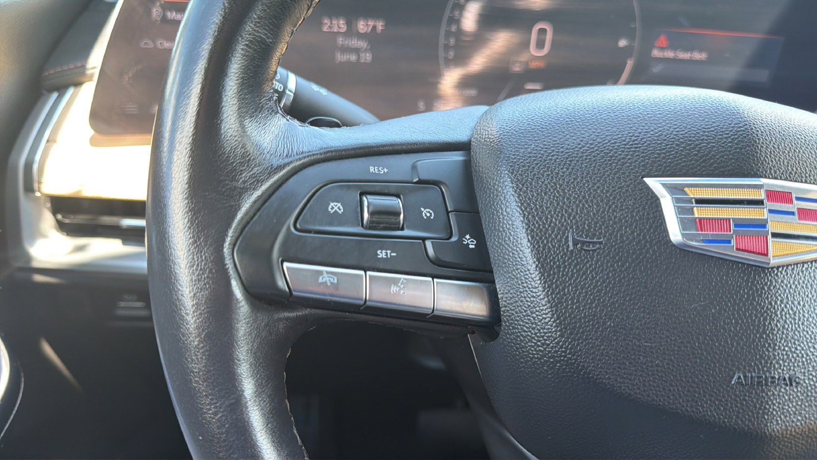 2024 Cadillac XT4 Premium Luxury - Photo 17