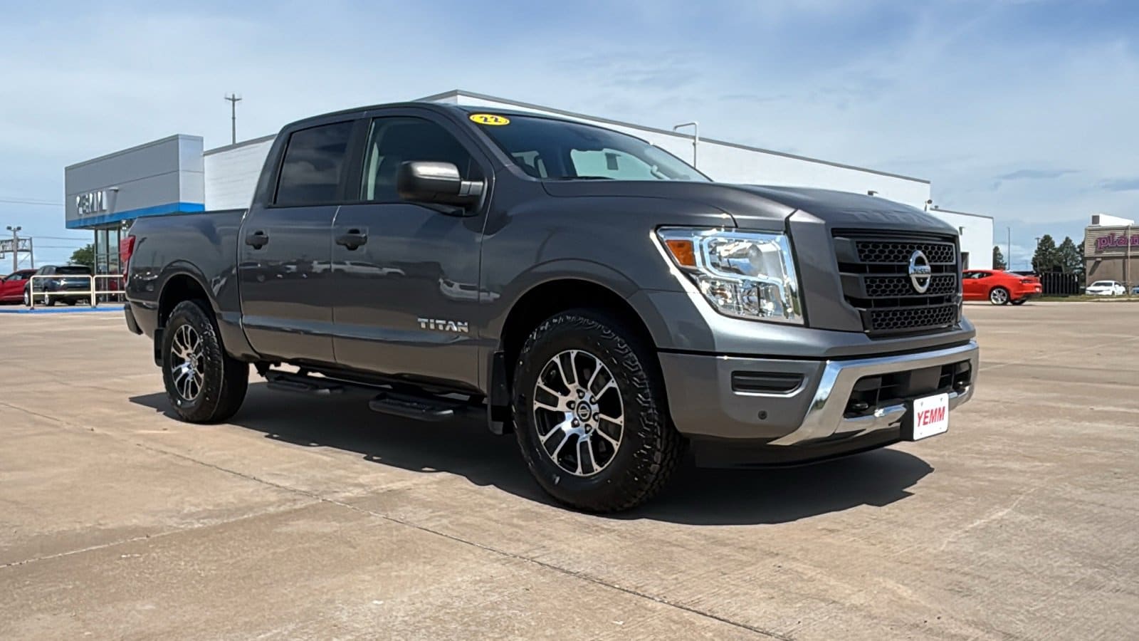 Used 2022 Nissan Titan SV with VIN 1N6AA1ED3NN101625 for sale in Galesburg, IL