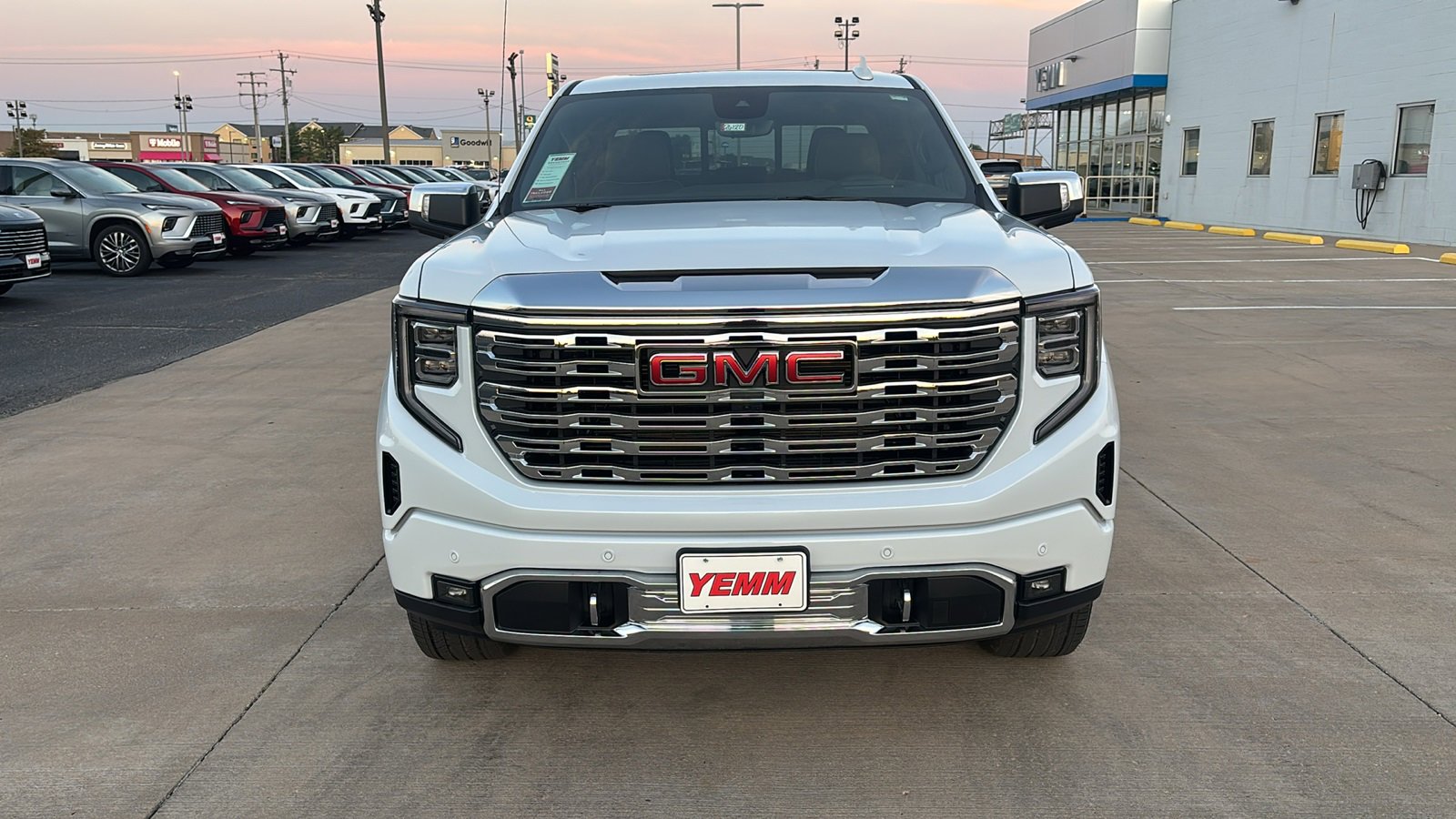 2026 Gmc Sierra 1500 Denali photo 3