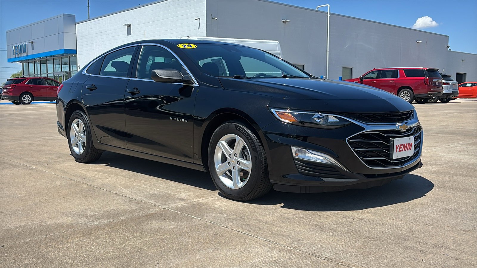 Used 2024 Chevrolet Malibu 1FL with VIN 1G1ZC5STXRF123245 for sale in Galesburg, IL