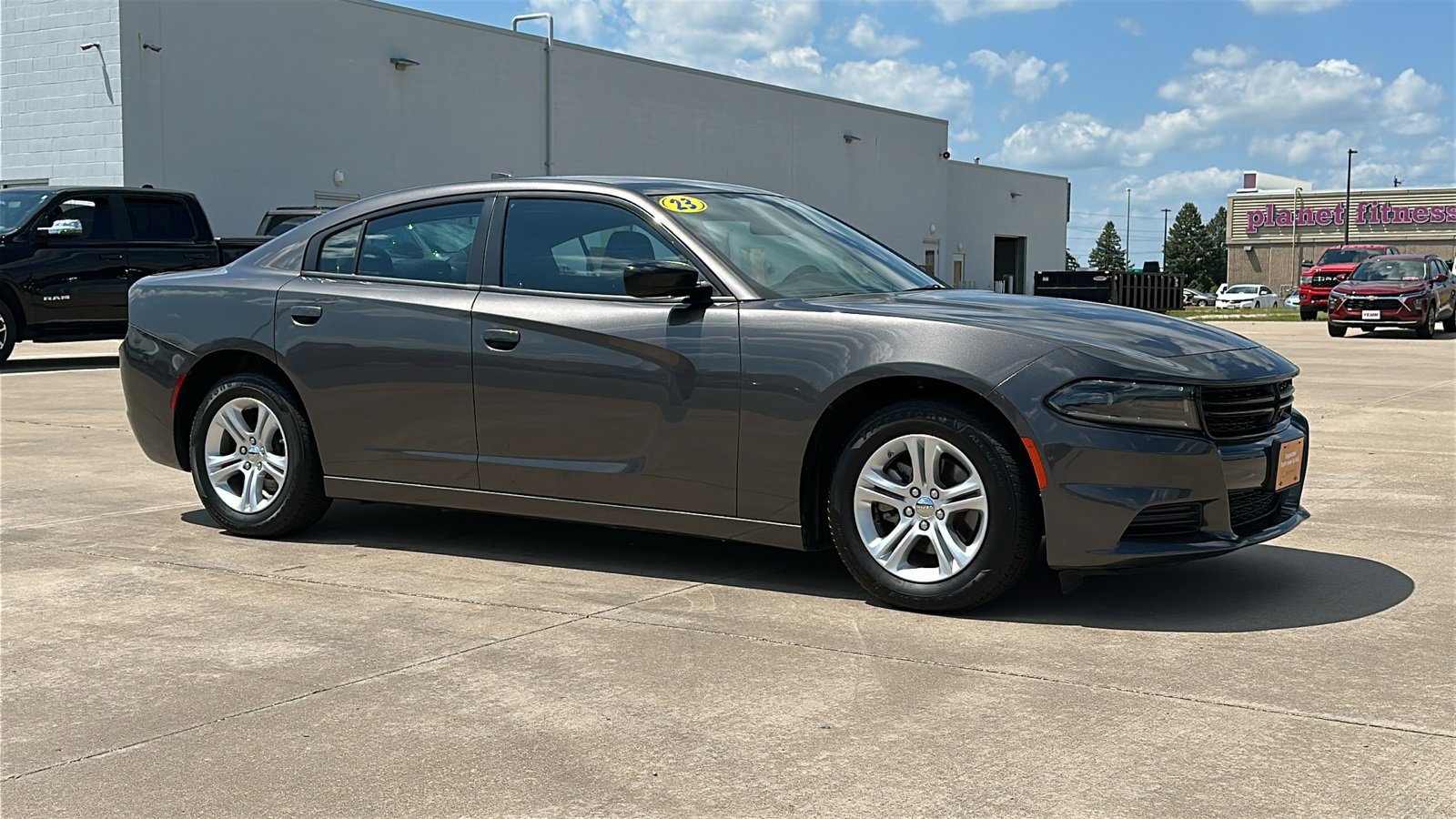 Used 2023 Dodge Charger SXT with VIN 2C3CDXBG7PH515639 for sale in Galesburg, IL