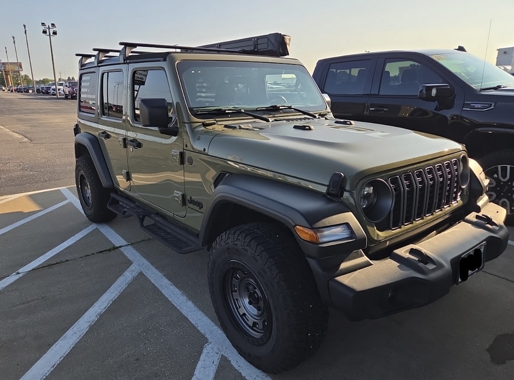 Used 2025 Jeep Wrangler Sport SUV