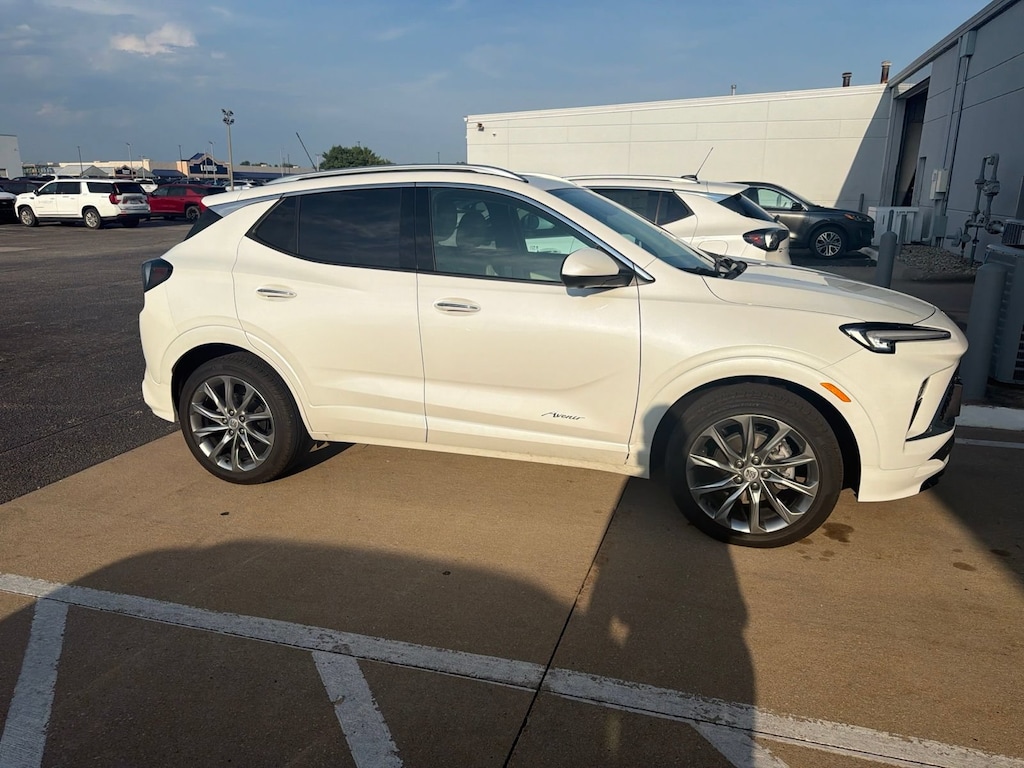 Used 2024 Buick Encore GX Avenir SUV