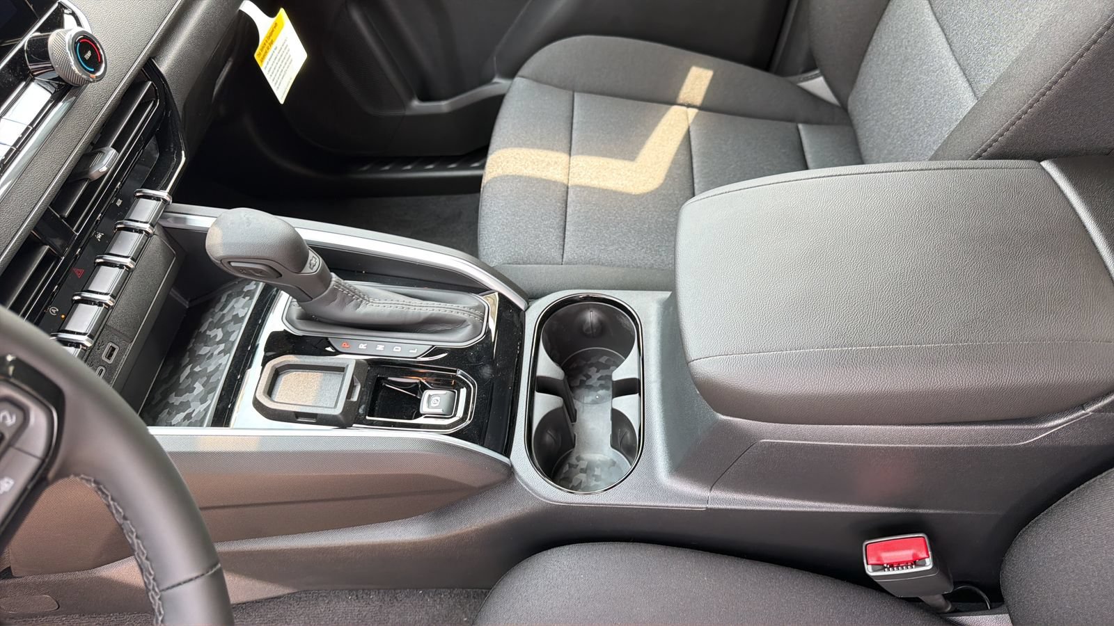 2026 Chevrolet Colorado Work Truck - Photo 18
