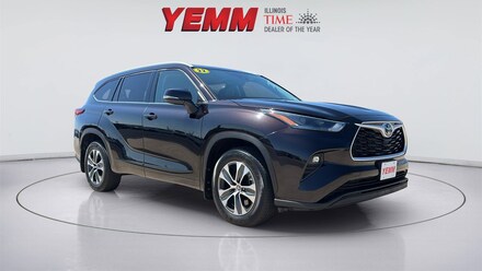 2022 Toyota Highlander XLE SUV