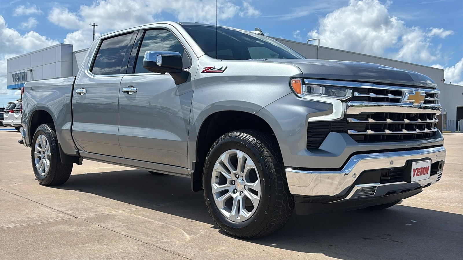 2025 Chevrolet Silverado 1500 LTZ's photo