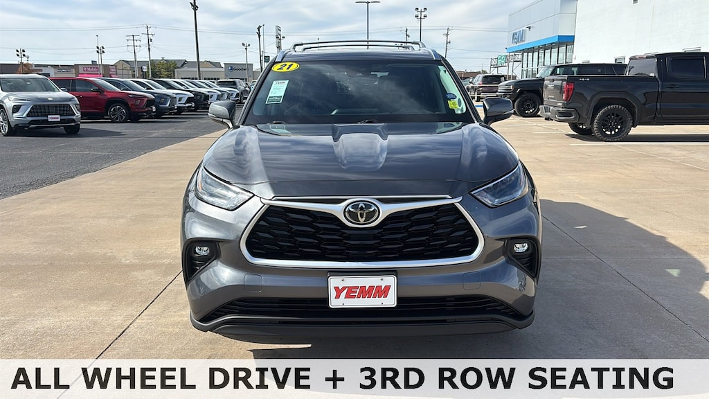 Used 2021 Toyota Highlander XLE SUV