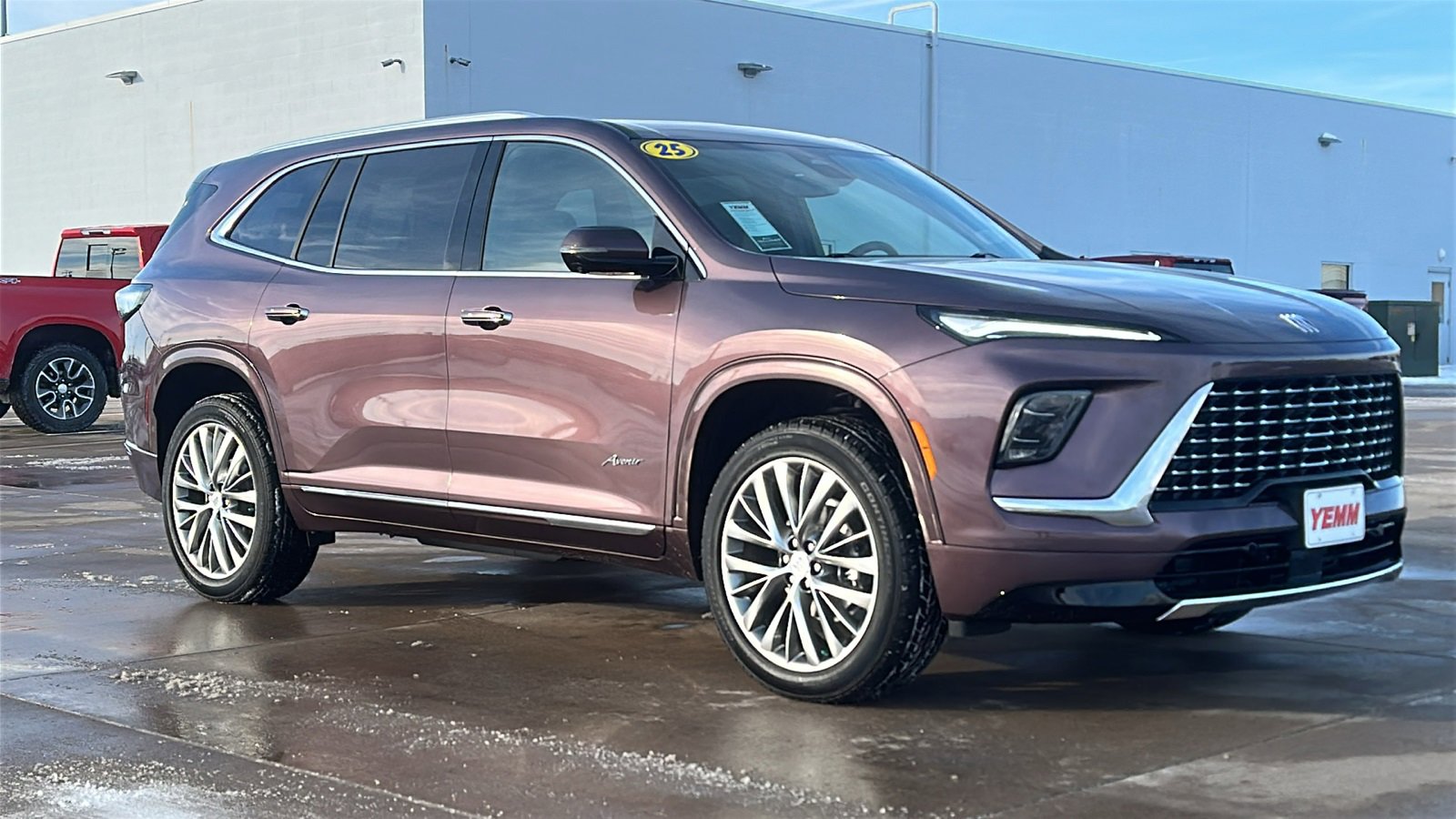 2025 Buick Enclave Avenir's photo