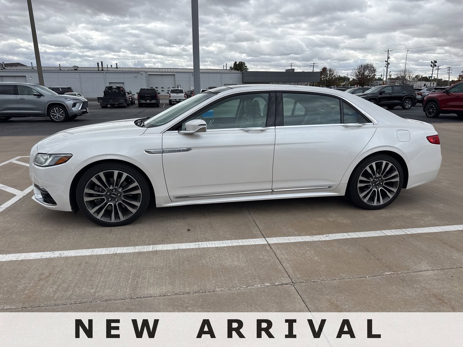 2017 Lincoln Continental Reserve