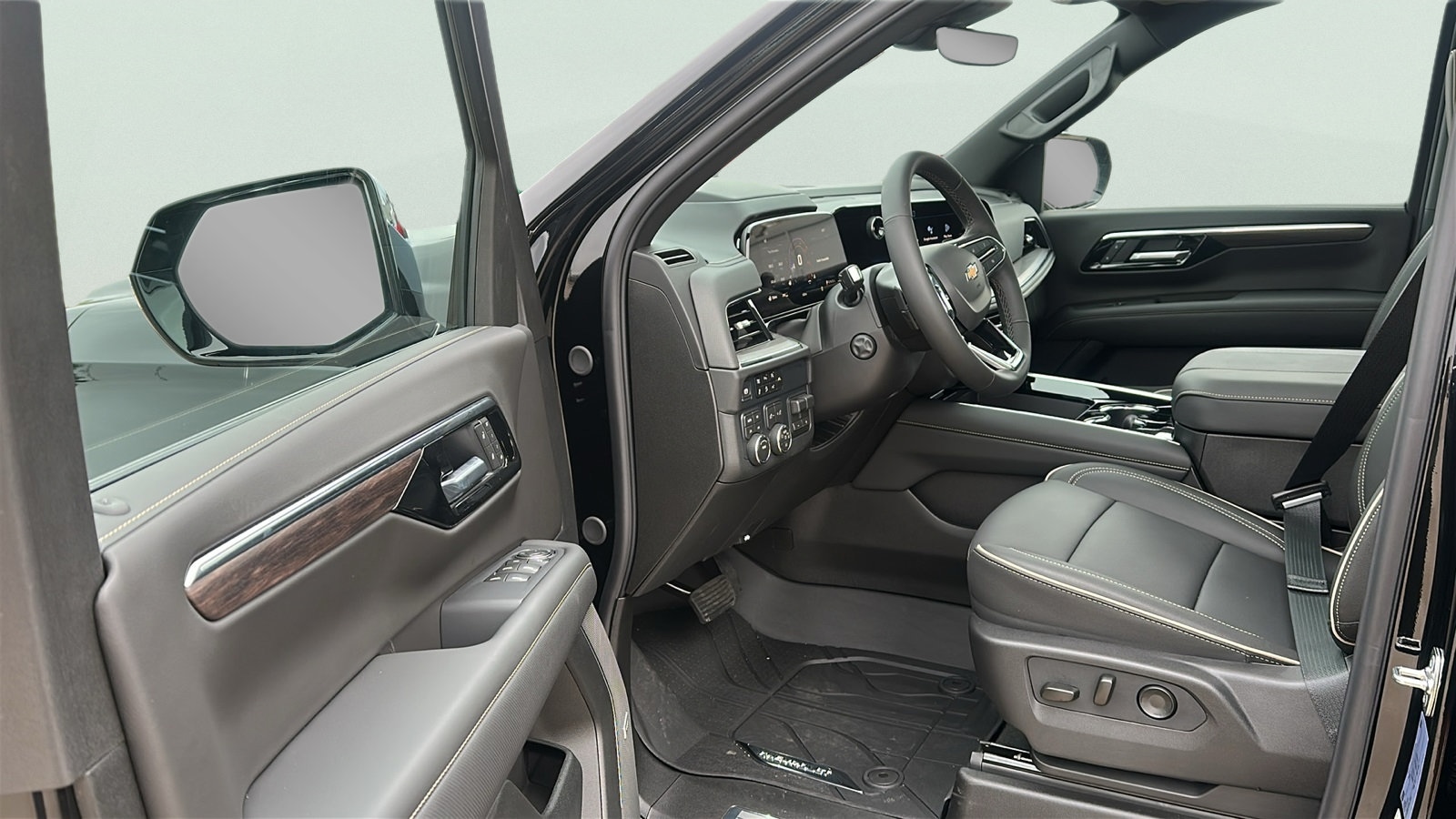 2026 Chevrolet Tahoe Premier - Photo 13