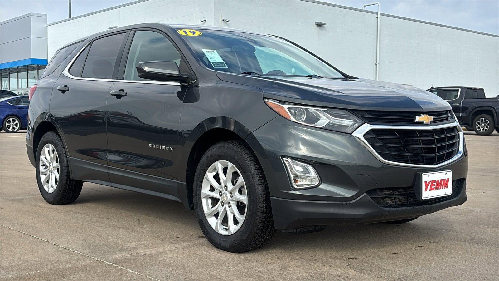 2019 Chevrolet Equinox LT's photo