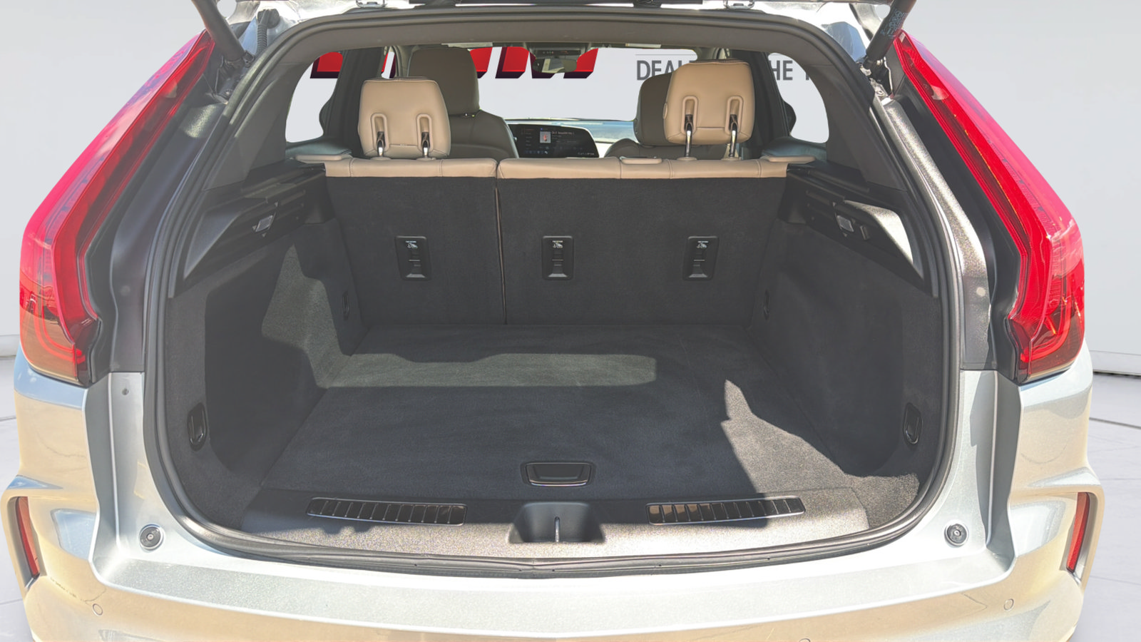 2024 Cadillac XT4 Premium Luxury - Photo 25