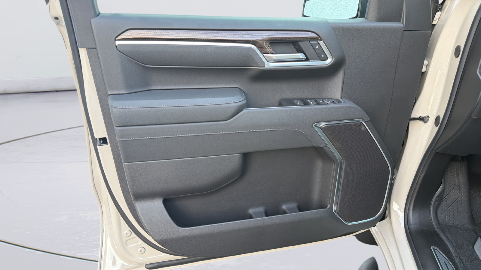 2026 Chevrolet Silverado 1500 RST - Photo 20