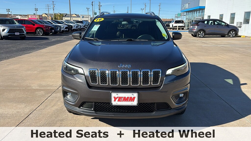 Used 2019 Jeep Cherokee Latitude Plus SUV