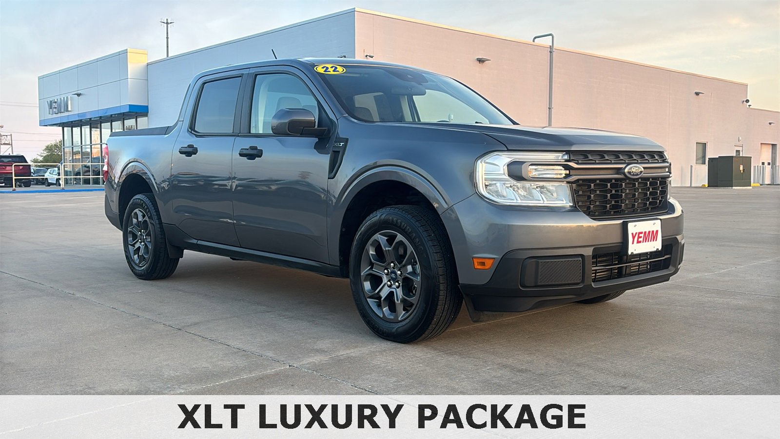 Used 2022 Ford Maverick XLT with VIN 3FTTW8F91NRA59470 for sale in Galesburg, IL