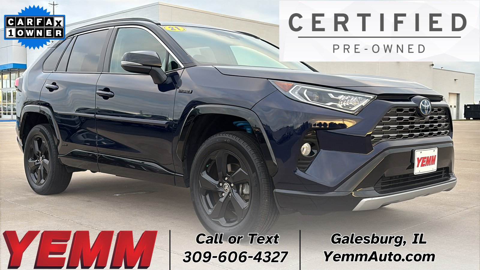 2021 Toyota RAV4 XSE's photo