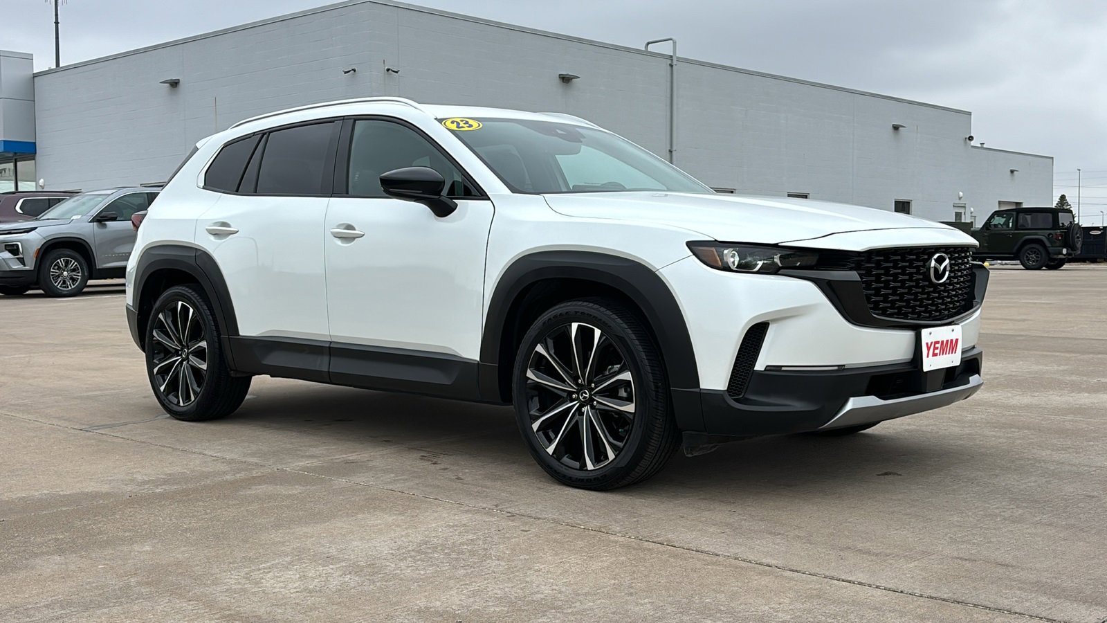 Used 2023 Mazda CX-50 S PREMIUM PLUS with VIN 7MMVABEM1PN151162 for sale in Galesburg, IL