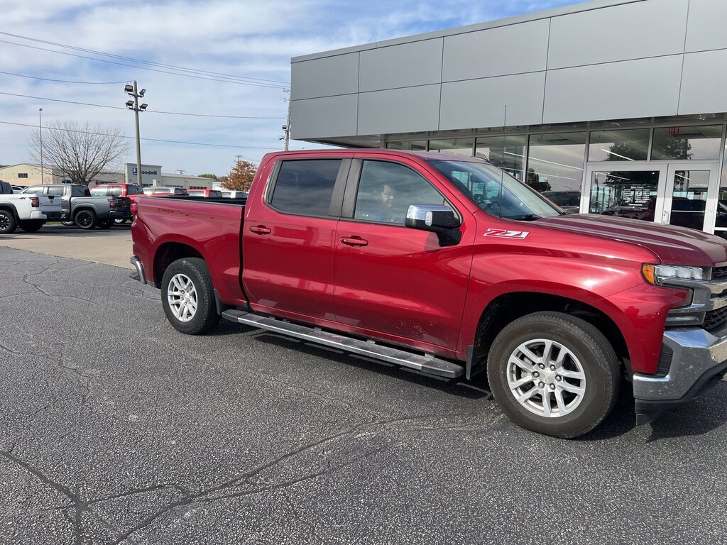 Used 2020 Chevrolet Silverado 1500 LT Truck Crew Cab