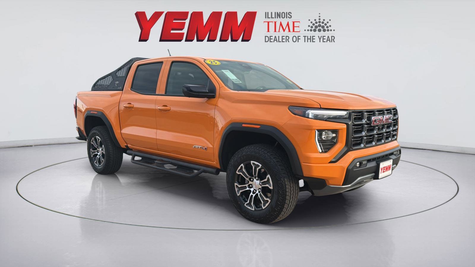 2025 GMC Canyon 4WD AT4 Crew Cab Short Box's photo