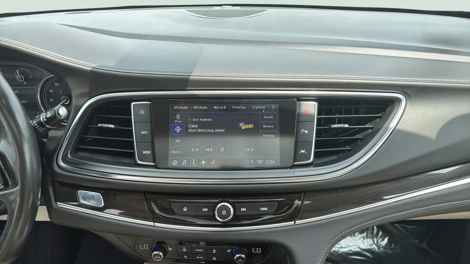 2023 Buick Enclave Essence - Photo 18