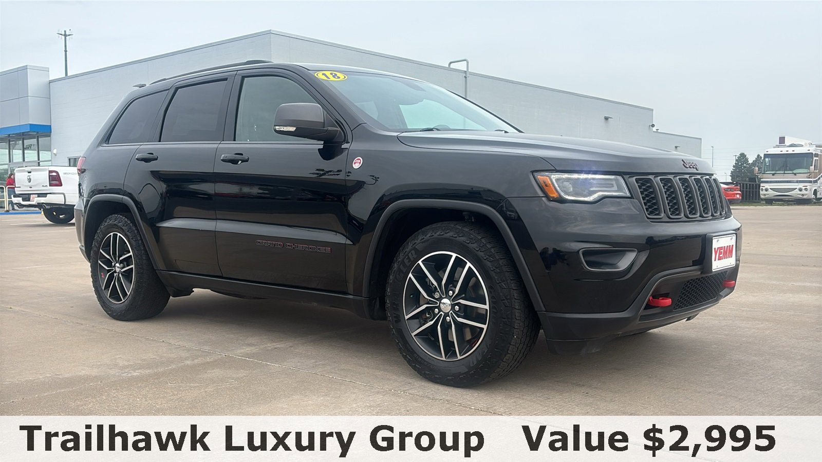 Used 2018 Jeep Grand Cherokee Trailhawk with VIN 1C4RJFLT1JC226402 for sale in Galesburg, IL