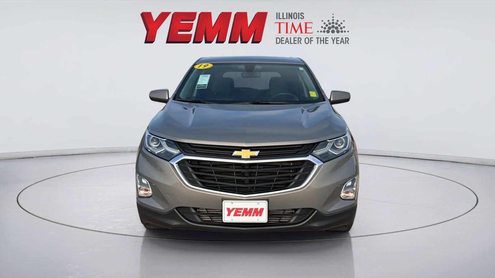 Used 2019 Chevrolet Equinox LT with VIN 3GNAXKEV8KS527108 for sale in Galesburg, IL