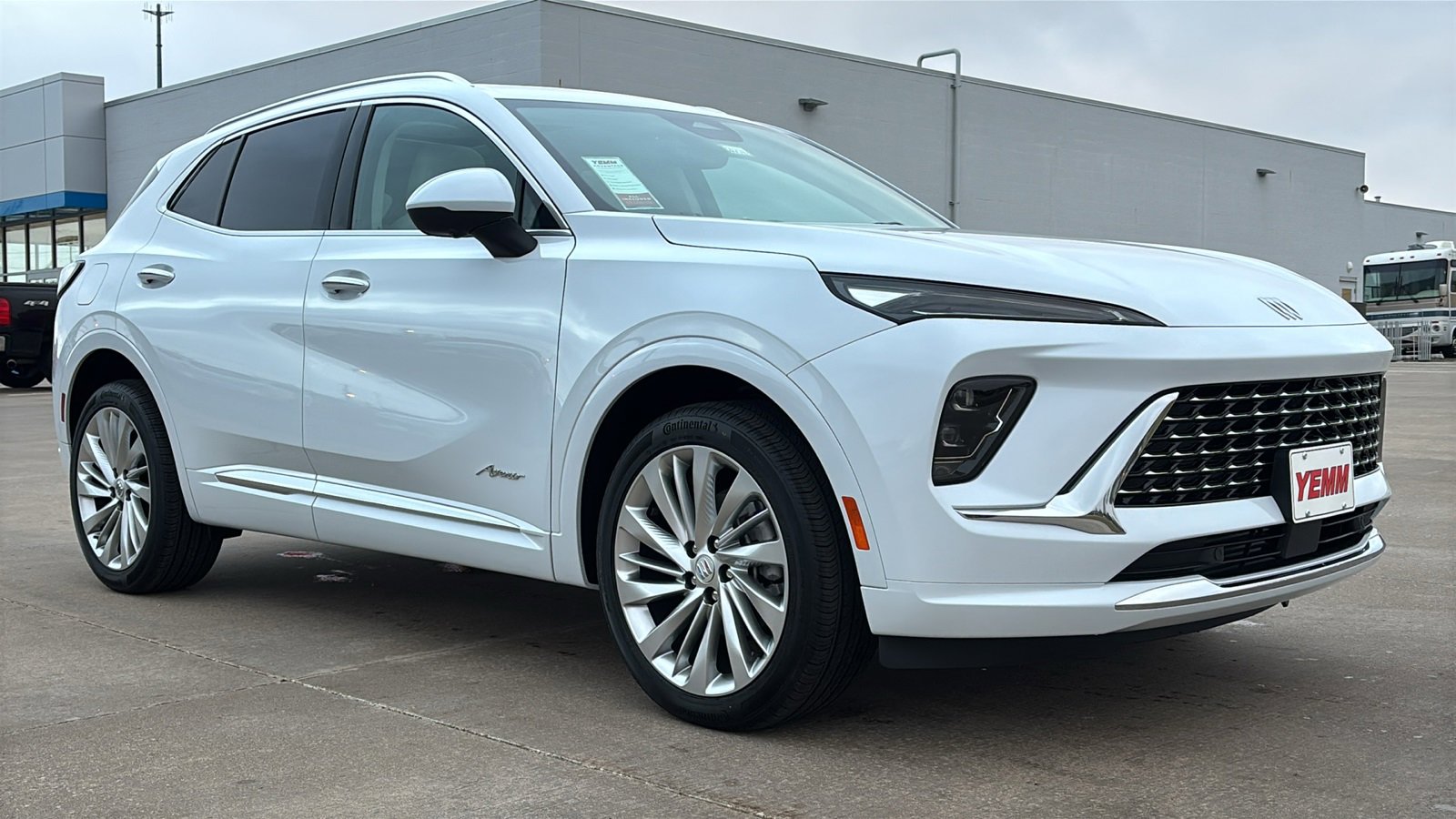 2026 Buick Envision Avenir's photo