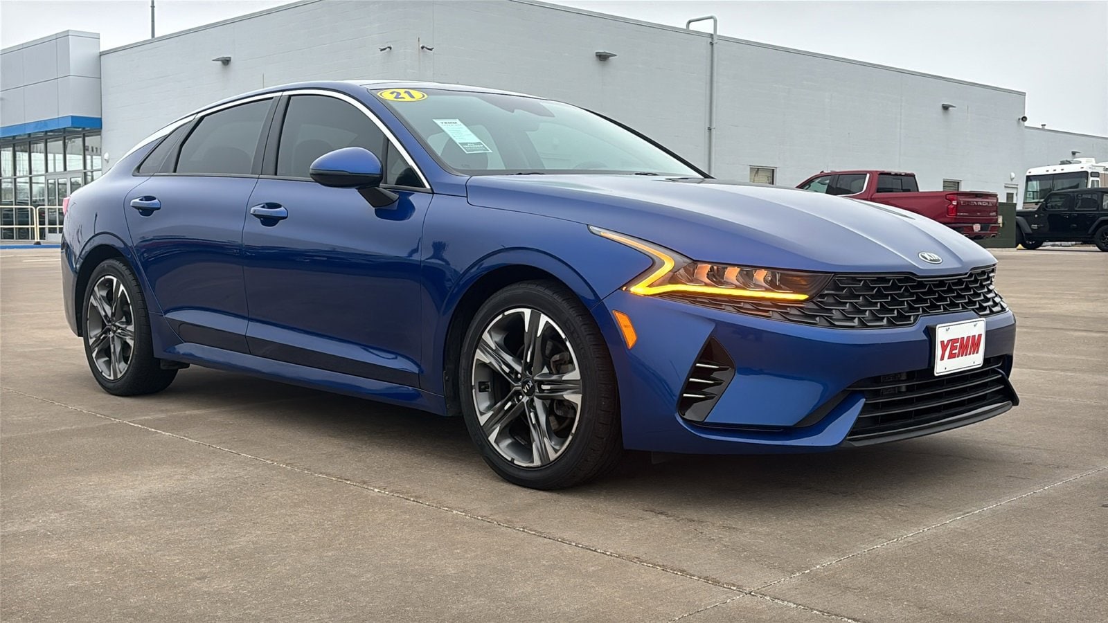 2021 Kia K5 EX's photo