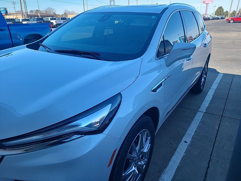 Used 2023 Buick Enclave Essence SUV