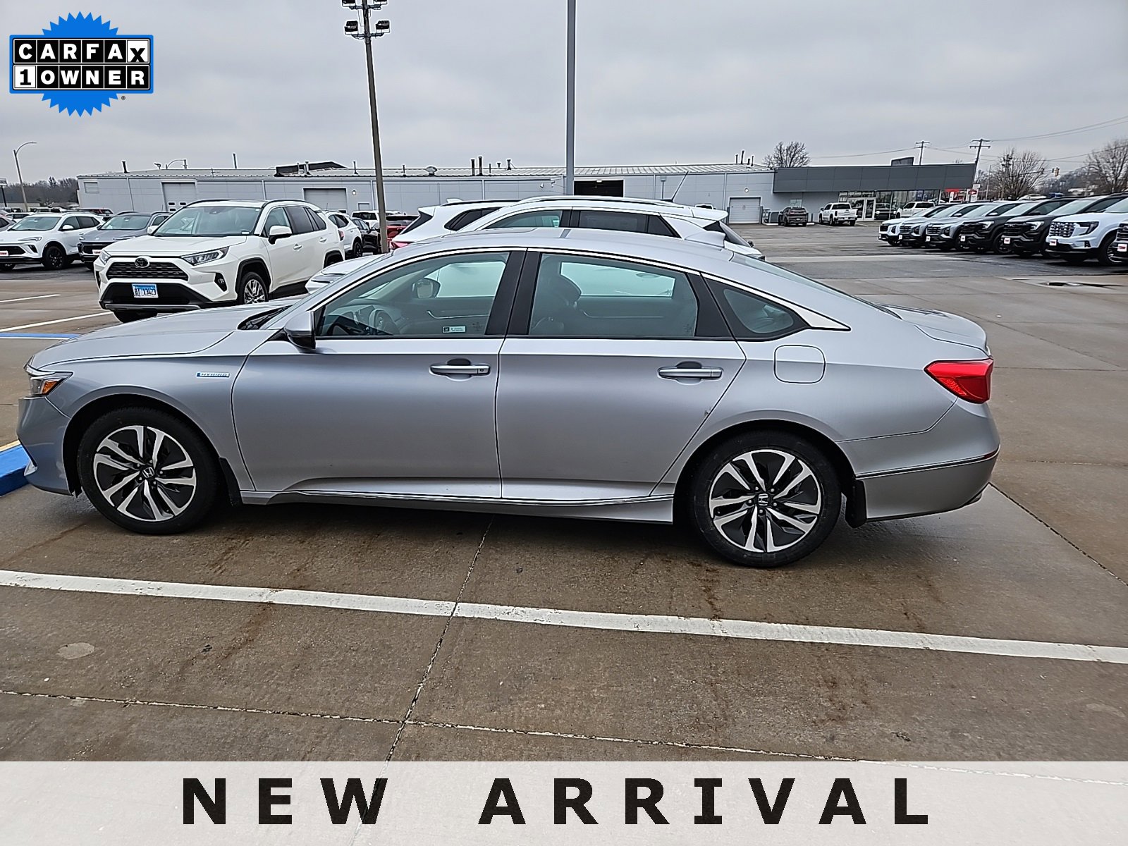 2021 Honda Accord Hybrid EX-L's photo