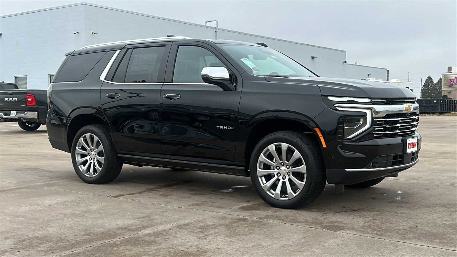 2026 Chevrolet Tahoe Premier photo 2