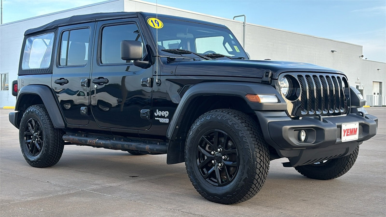 2019 Jeep Wrangler Unlimited Sport's photo