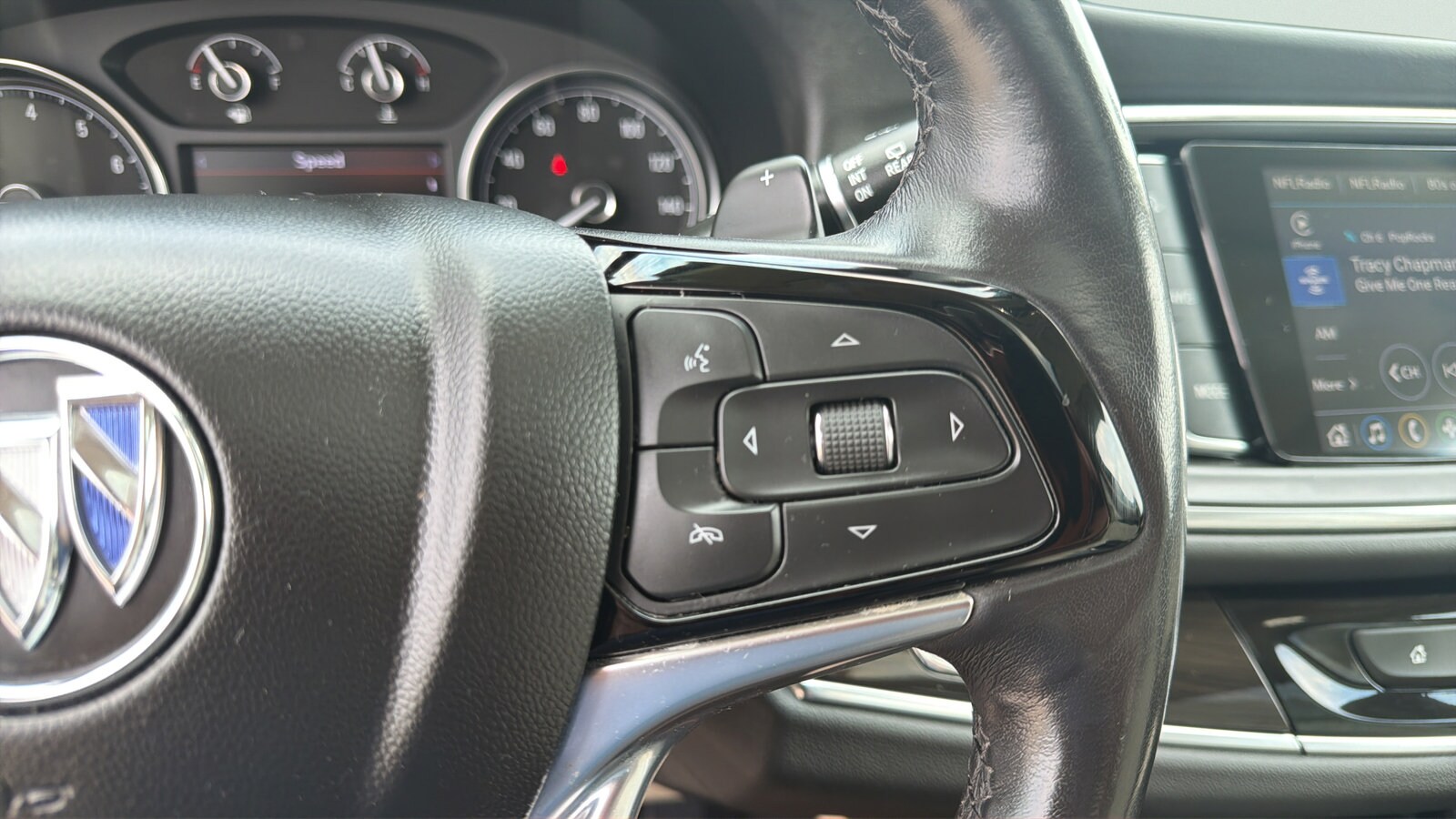 2023 Buick Enclave Essence - Photo 22