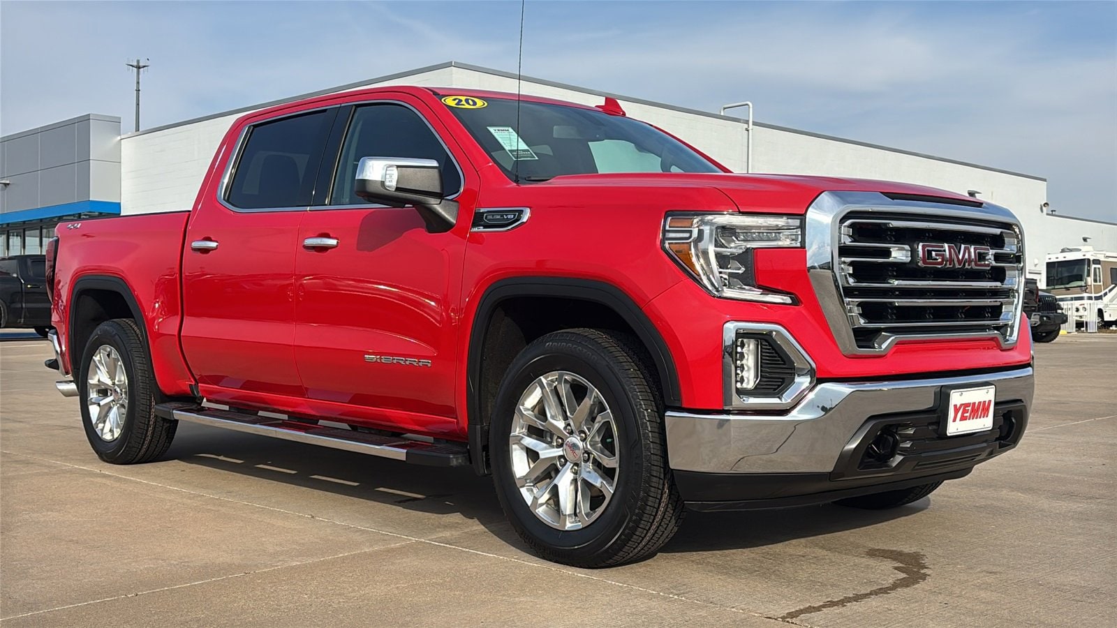 2020 GMC Sierra SLT's photo