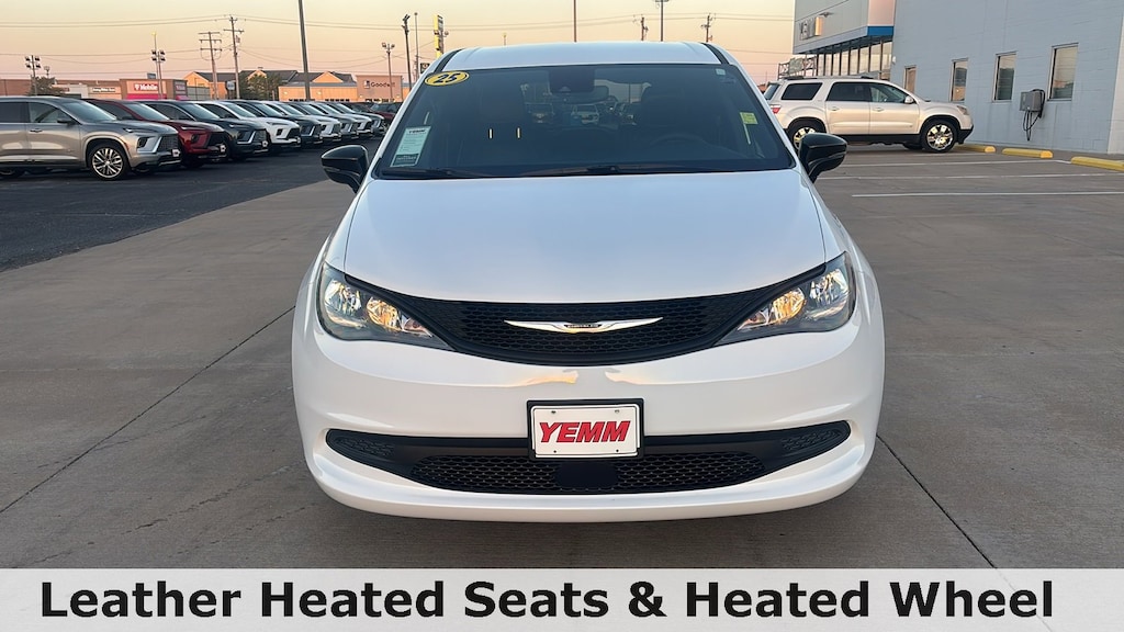 Used 2025 Chrysler Voyager LX Van Passenger Van