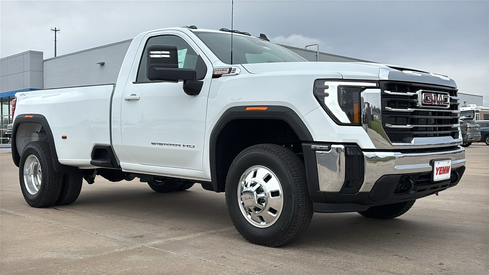 2026 GMC Sierra 3500HD SLE's photo